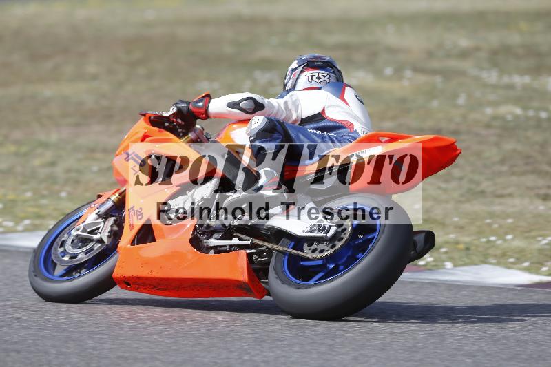 /37 09.08.2026  Pluess Motosport ADR/Freies Fahren/154